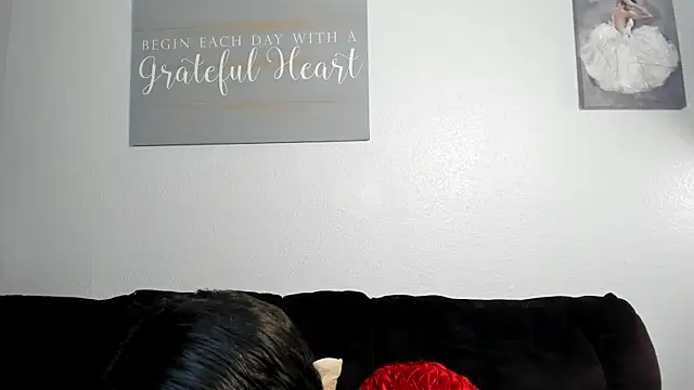 Snapshot of yiauana chatting on February 28, 10:20 am yiauana online show from February 28, 10:20 am