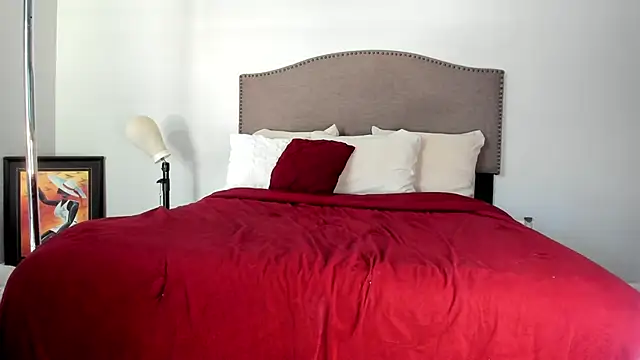 Snapshot of yiauana chatting on September 19, 4:18 pm yiauana online show from September 19, 4:18 pm