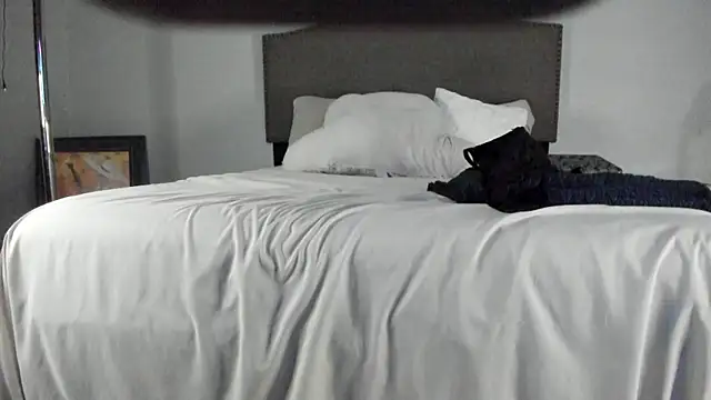 Snapshot of yiauana chatting on October 5, 11:30 am yiauana online show from October 5, 11:30 am