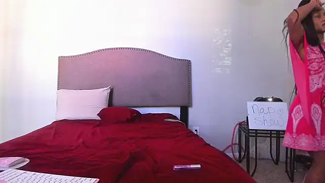 Snapshot of yiauana chatting on November 10, 4:17 pm yiauana online show from November 10, 4:17 pm