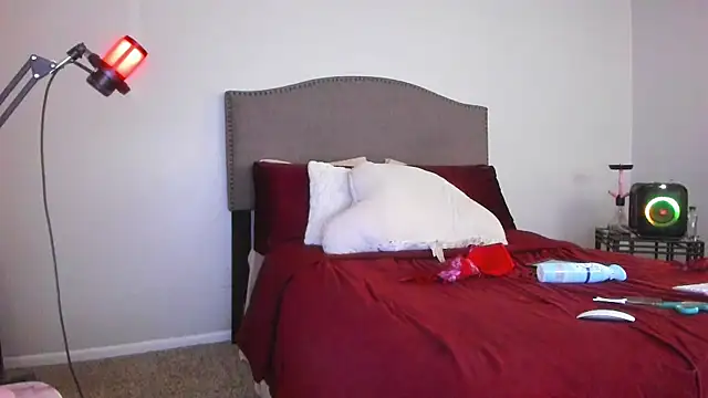 Snapshot of yiauana chatting on November 26, 11:11 am yiauana online show from November 26, 11:11 am