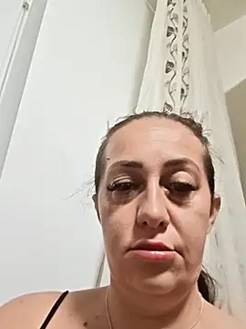 AvaLloyd online show from October 8, 2:09 am