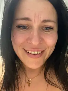 CuteNata online show from January 5, 5:30 pm