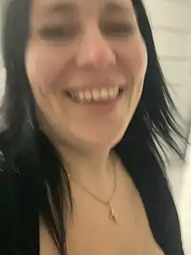 CuteNata online show from February 7, 2:58 pm