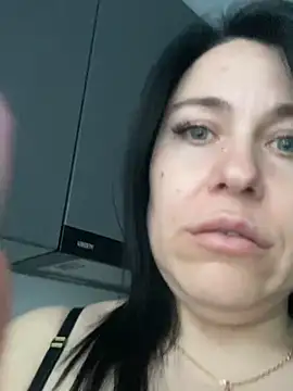 CuteNata online show from February 8, 3:10 pm