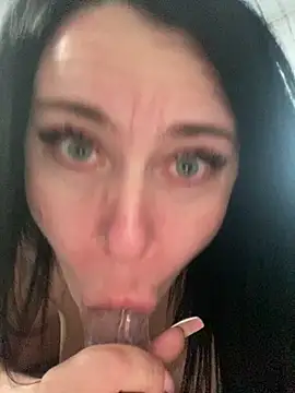 CuteNata online show from March 11, 3:02 pm