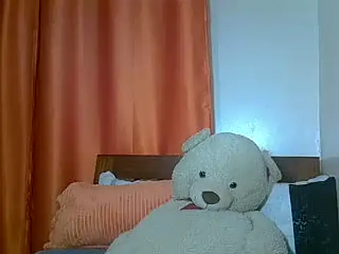 Snapshot of freaky_juicy chatting on March 8, 3:06 am freaky juicy online show from March 8, 3:06 am