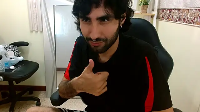 MilanZaire online show from January 8, 4:02 am