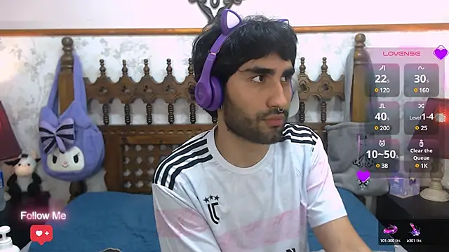 MilanZaire online show from March 5, 2:57 am