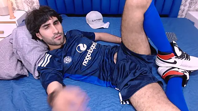 MilanZaire online show from March 22, 4:56 am