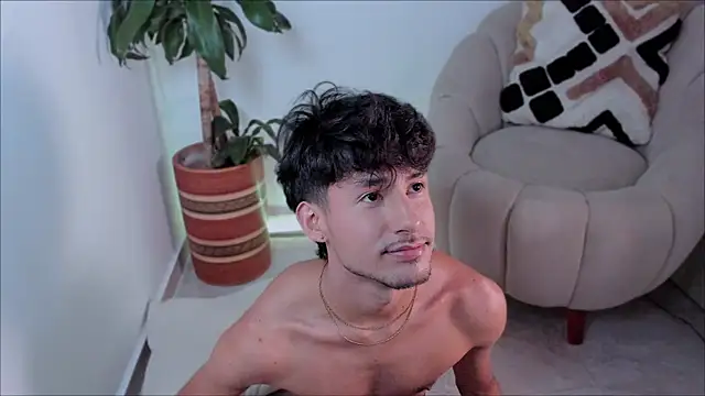 Snapshot of dimitri_targaryen chatting on March 19, 2:48 am dimitri targaryen online show from March 19, 2:48 am