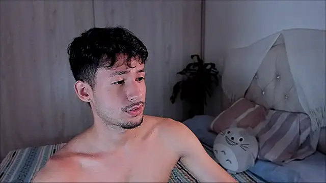 Snapshot of dimitri_targaryen chatting on October 9, 9:57 pm dimitri targaryen online show from October 9, 9:57 pm