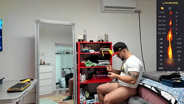 supermanboy94 online show from January 10, 8:18 am