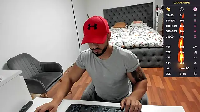 supermanboy94 online show from September 30, 6:18 am