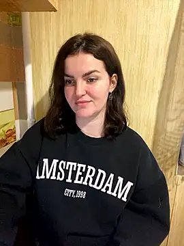 Karolina llove online show from December 2, 1:24 pm