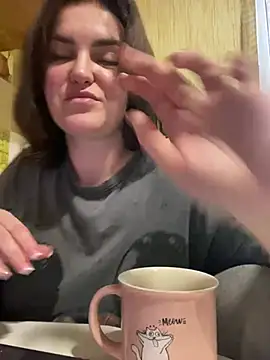 Karolina llove online show from December 22, 12:49 pm