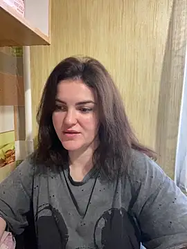 Karolina llove online show from December 31, 8:48 am