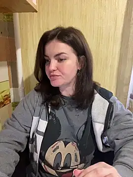 Karolina llove online show from February 14, 2:02 pm