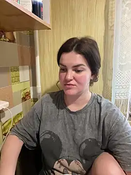 Karolina llove online show from March 15, 2:55 pm