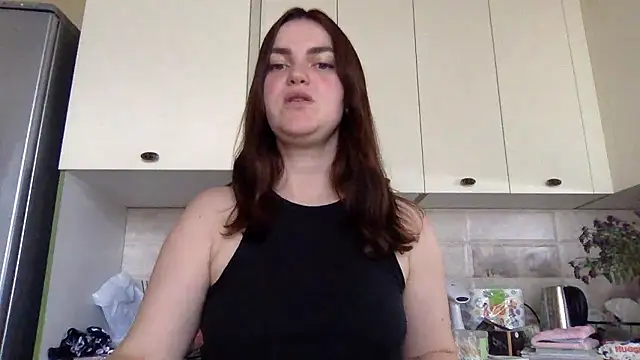 Karolina llove online show from September 25, 8:18 am