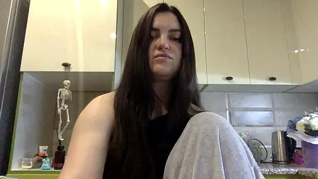 Karolina llove online show from October 6, 7:44 pm