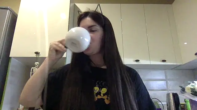 Karolina llove online show from October 7, 8:06 pm