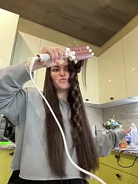 Karolina llove online show from October 17, 10:07 am