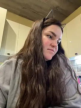 Karolina llove online show from October 18, 7:36 pm