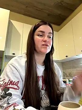 Karolina llove online show from November 1, 10:28 am