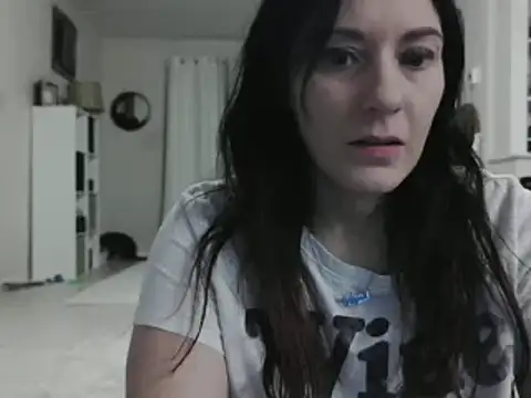 CrystalLakeXO online show from January 12, 4:42 am