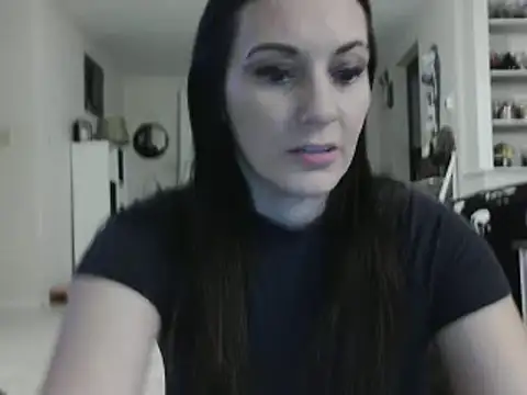 CrystalLakeXO online show from January 18, 5:10 am