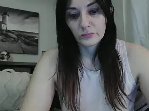 CrystalLakeXO online show from January 31, 9:48 am