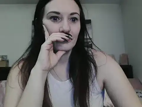 CrystalLakeXO online show from February 6, 4:31 am