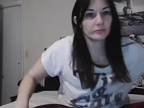 CrystalLakeXO online show from February 21, 10:07 am