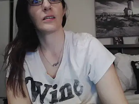 CrystalLakeXO online show from March 9, 10:19 am