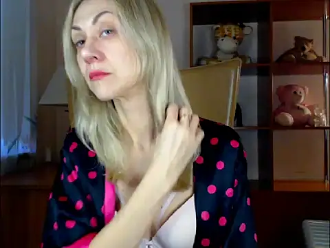 Tanya6547 online show from January 13, 8:26 am