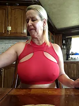 Snapshot of Lotus-blume1 chatting on November 8, 10:04 am Lotus-blume1 online show from November 8, 10:04 am