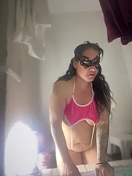 Snapshot of fatpus1169 chatting on February 20, 8:03 pm fatpus1169 online show from February 20, 8:03 pm