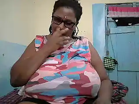 sexy bigboobss online show from November 28, 7:22 am