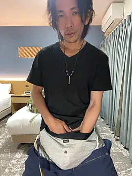 Katakuriko-Denpun online show from October 27, 8:40 am