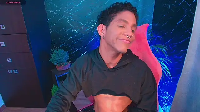 Snapshot of Palo_santo chatting on October 30, 6:41 pm Palo santo online show from October 30, 6:41 pm