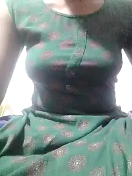 rituporna2004 online show from January 16, 3:02 pm