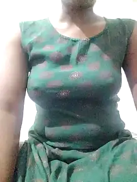 rituporna2004 online show from March 21, 12:06 pm