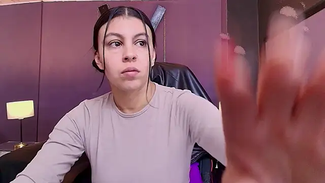 Juliet Nasty online show from March 13, 12:02 pm