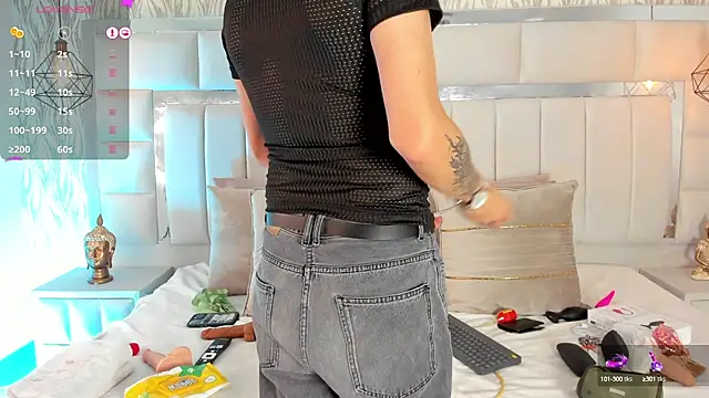 1m Joel online show from December 6, 4:03 am