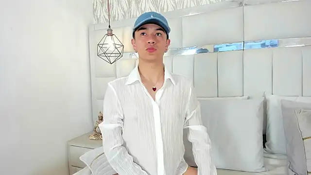 1m Joel online show from November 14, 5:06 am