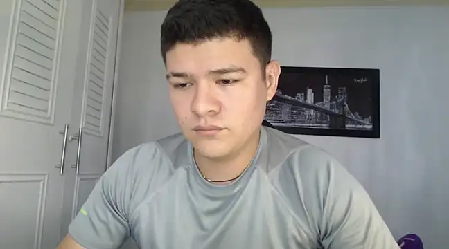 Snapshot of Plug_Control chatting on February 14, 3:05 pm Plug Control online show from February 14, 3:05 pm