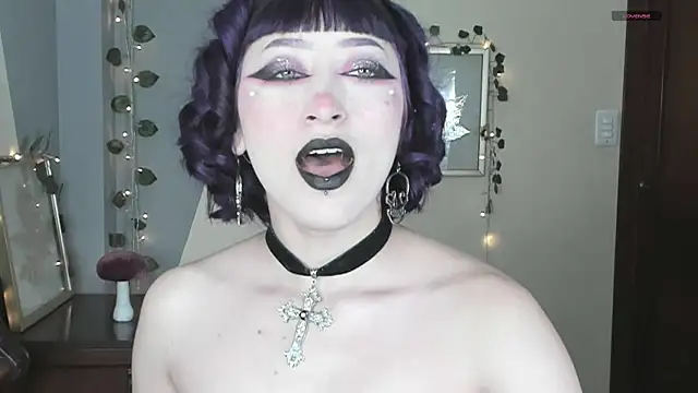 BlueBerry     online show from December 19, 12:28 am