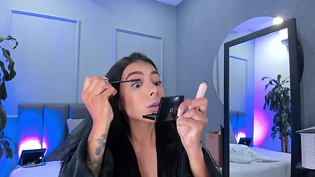 Elisa castrillon online show from November 29, 9:40 pm