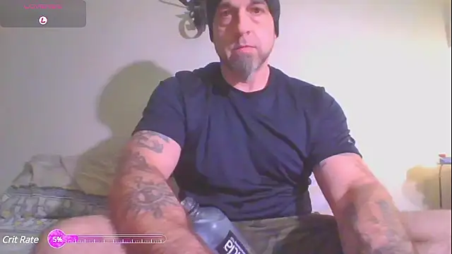 Snapshot of sammy_sin chatting on December 8, 3:45 pm sammy sin online show from December 8, 3:45 pm